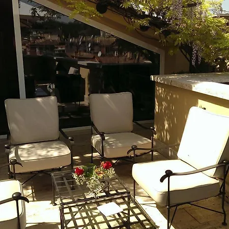 Pensión La Scelta Di Goethe - Luxury Roma